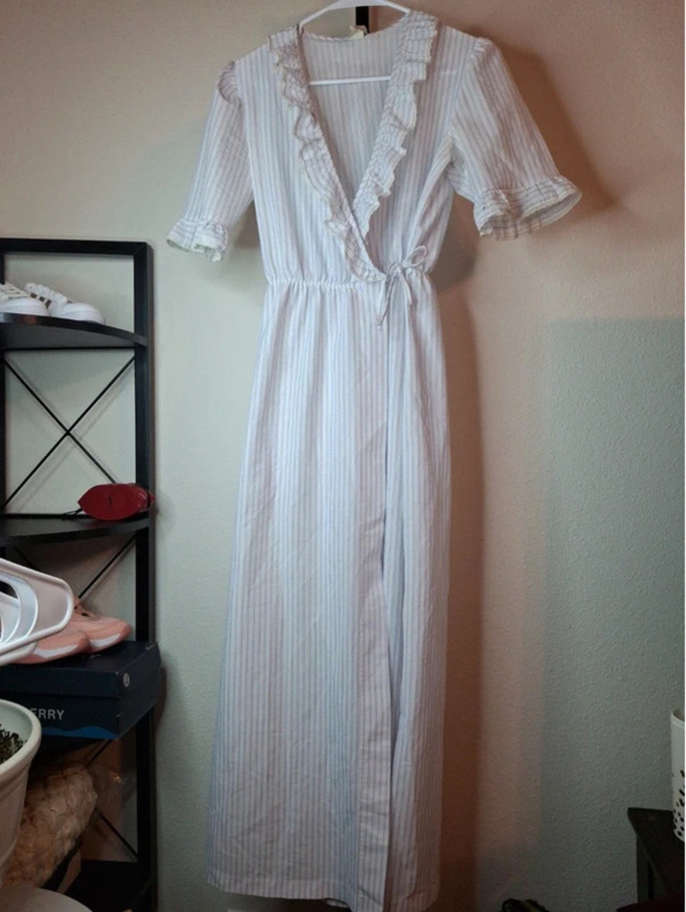 Vintage Jennifer Dale Striped Wrap Robe size 5